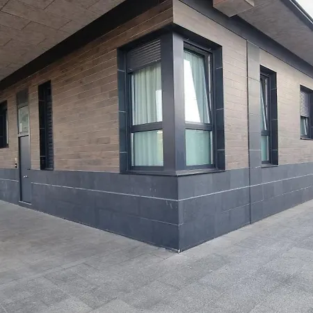 Апартаменты Modern Bilbao Баракальдо